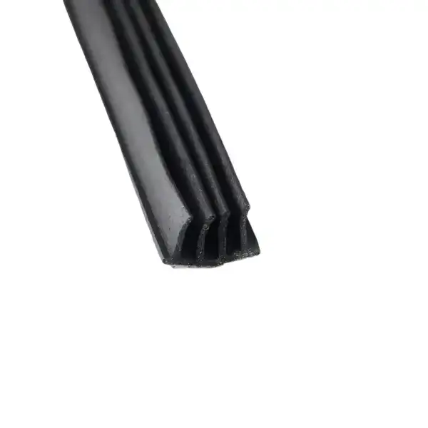 Rubber sealing strip for doors and windows, ideal for weatherproofing, insulation, and sealing gaps to improve energy efficiency and prevent drafts.