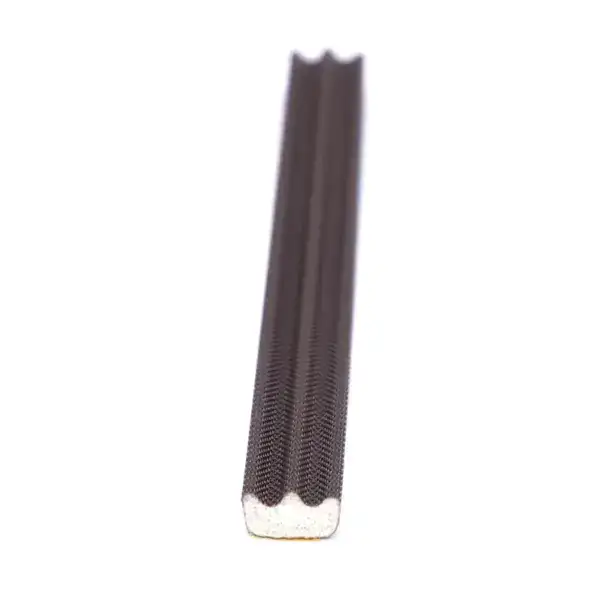 High-quality metal ruler with precise measurement markings for professional and DIY projects. Durable stainless steel construction ensures longevity and accuracy in various applications.