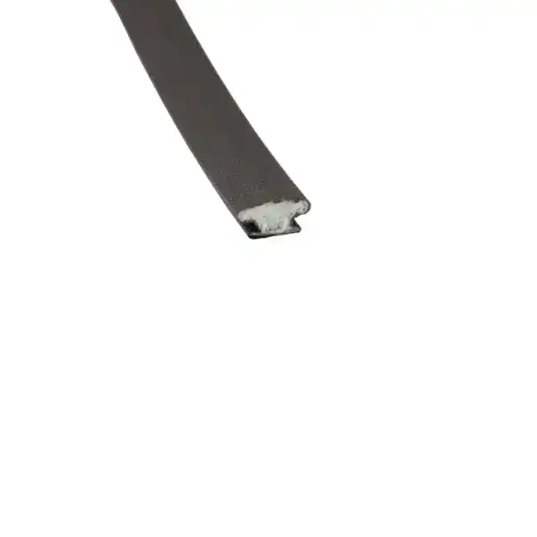 Rubber sealing strip for weatherproofing, insulation, and sealing gaps in construction and automotive projects.